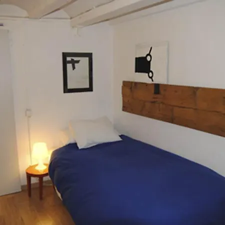 Apartment Romantic Chic Gothic Barcelona