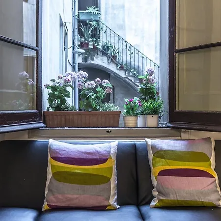 Apartment Romantic Chic Gothic