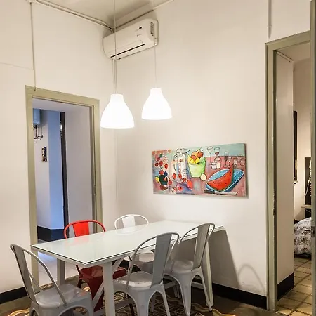 Apartment Romantic Chic Gothic Barcelona
